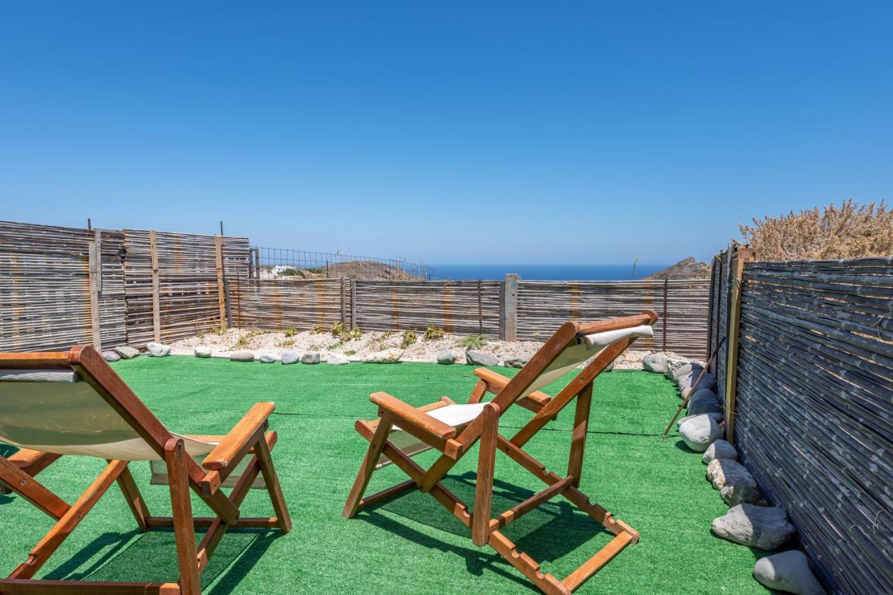 Plakes Sea View Apartment Plaka (Milos) 外观 照片